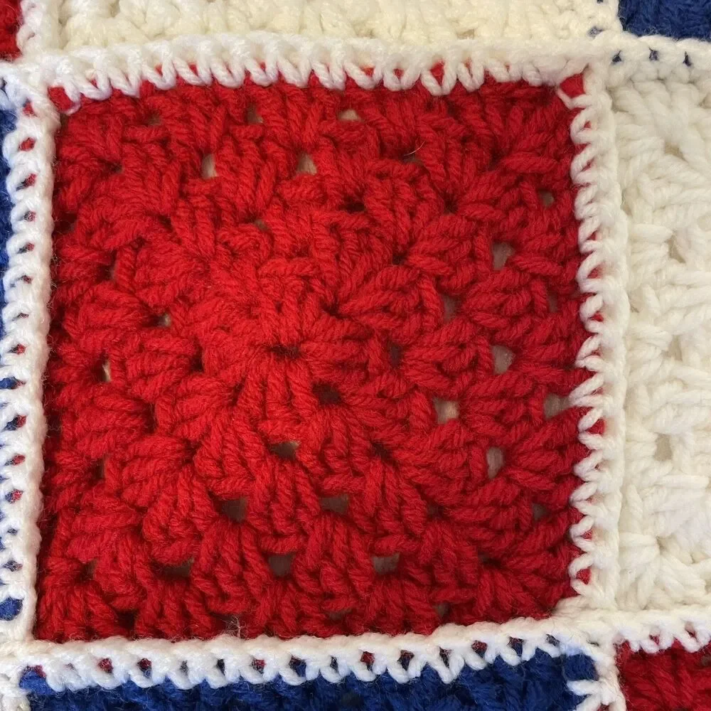 Granny Square Vtg Handmade 35 x 35